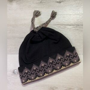 Meister Wool-Acrylic Tassel Beanie With Nordic Design
